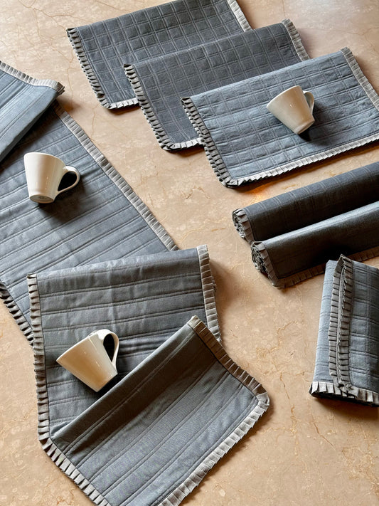 THE GREY PLEAT SET (8 SEATER)