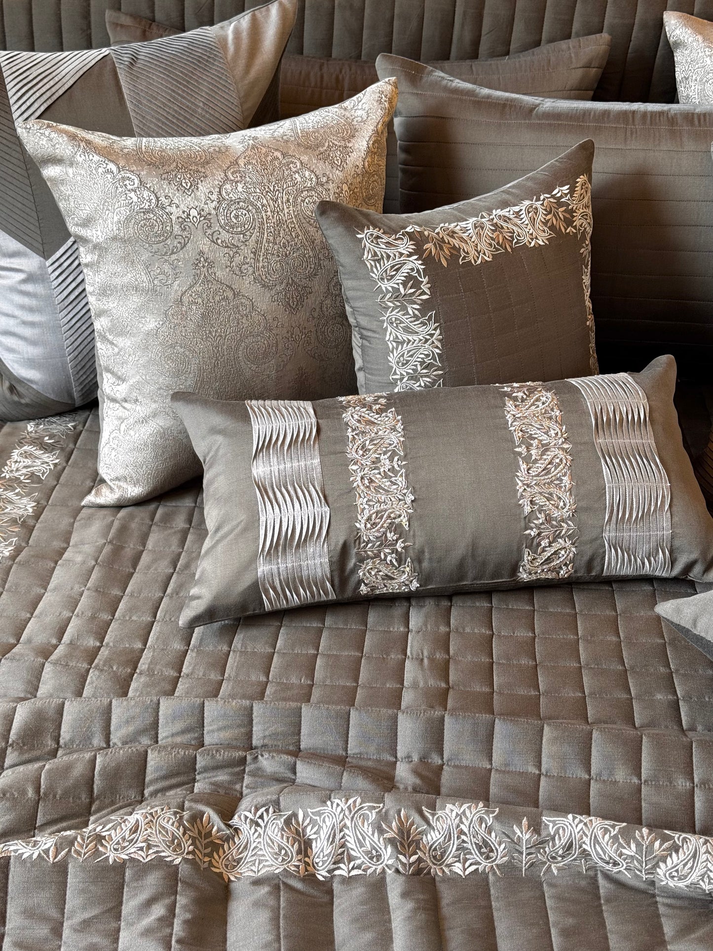 The Ashwood Empress Bedding Set