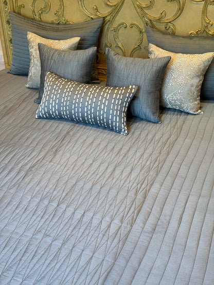 The Grey Mist Bedding Set