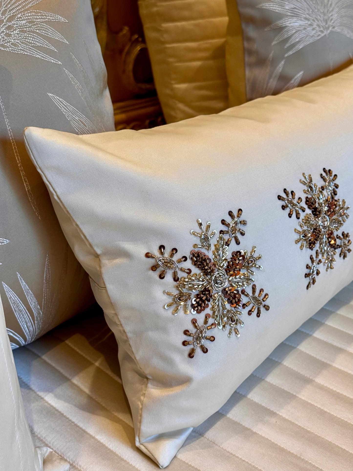 The Cream Fleur Bedding Set
