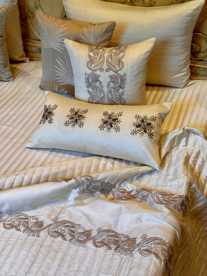 The Cream Fleur Bedding Set