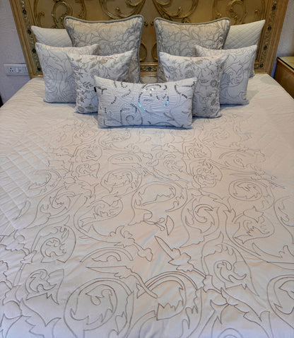 The Off-White Carving Bedding Set