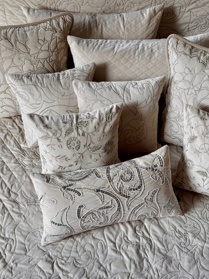 The Off-White Carving Bedding Set