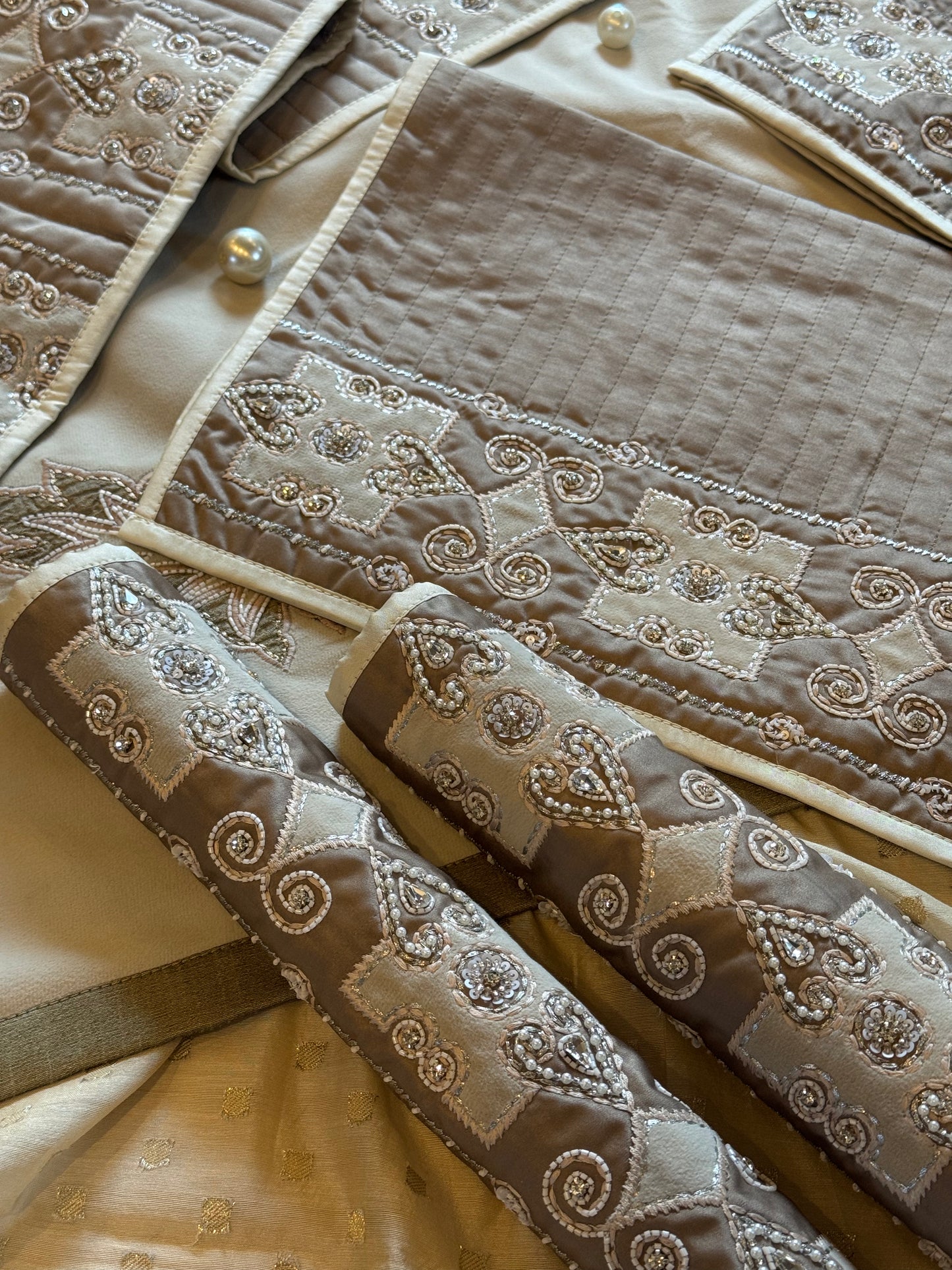 The Brown Luxe Table Linen Set