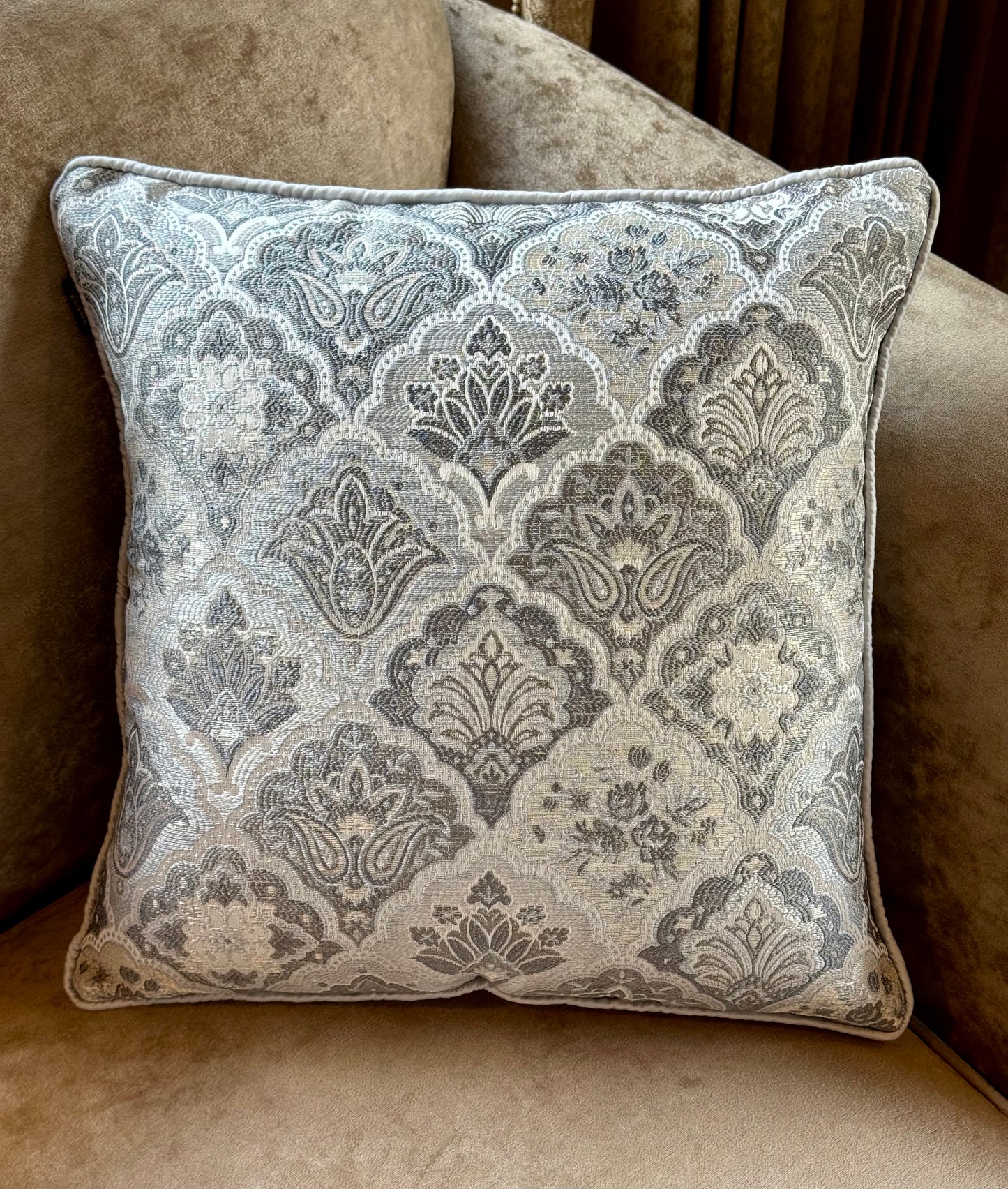 The Noorai Cushion Cover