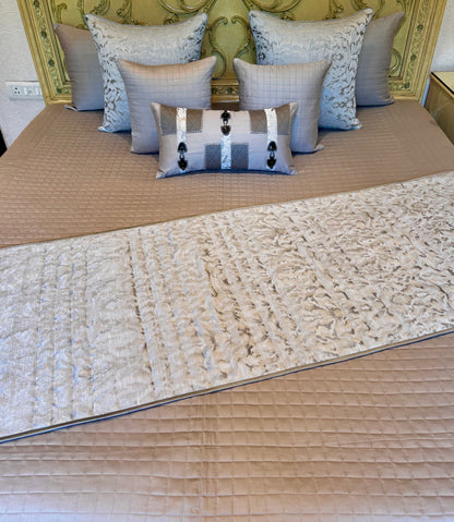 The Grey Soft Weave Bedding Set