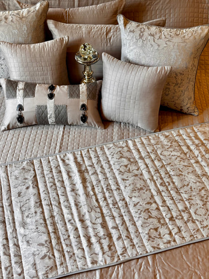 The Grey Soft Weave Bedding Set