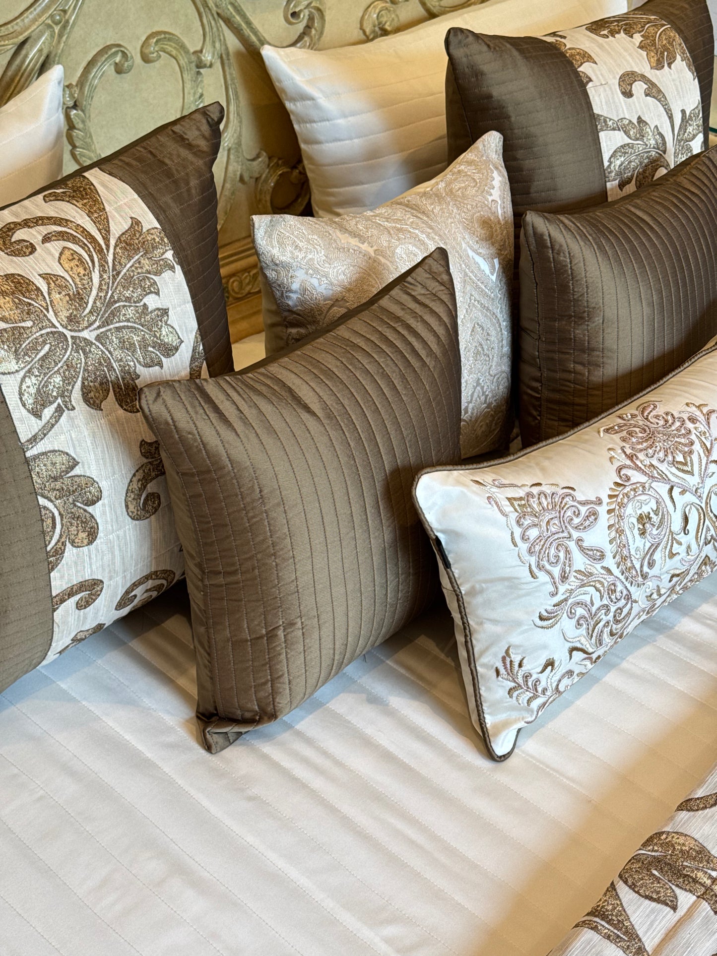 The Gold Jacquard Quilt Set