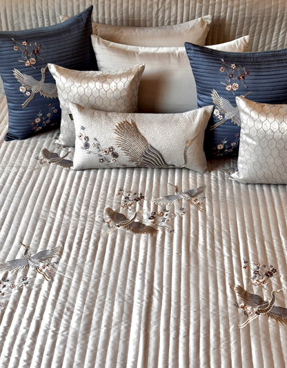 The Light Grey Bird Bedding Set