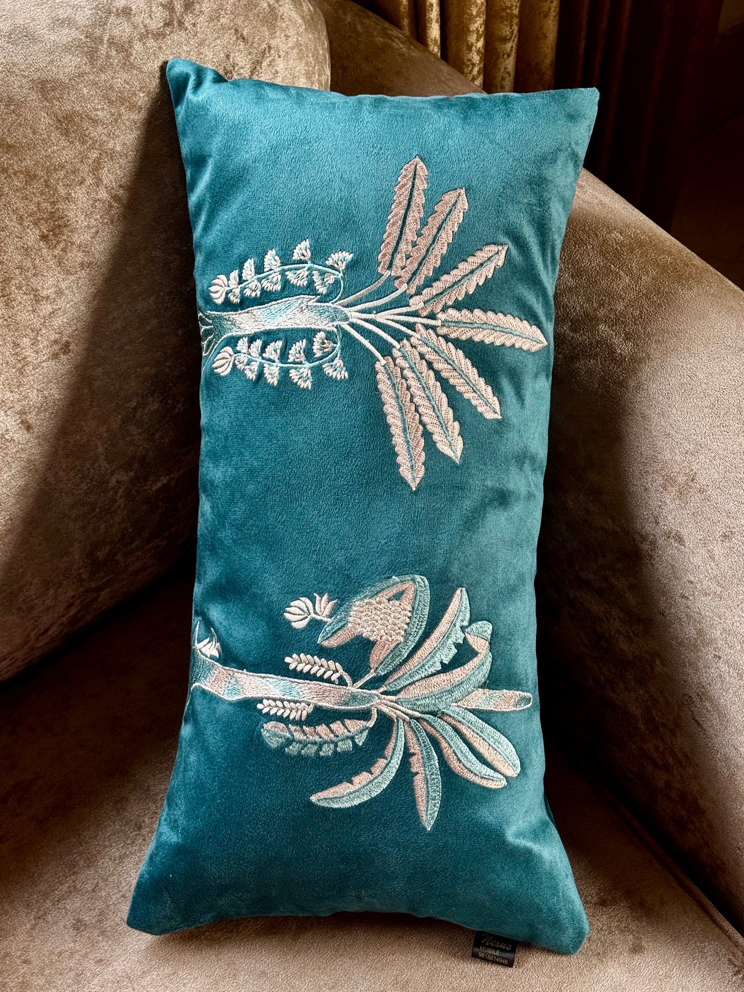 The Teal Muse Lumbar (With Insert)