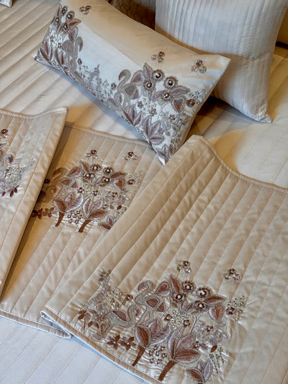 The Blush Swan Bedding Set