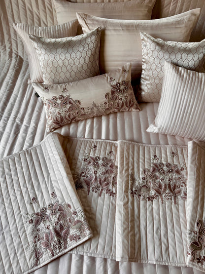 The Blush Swan Bedding Set