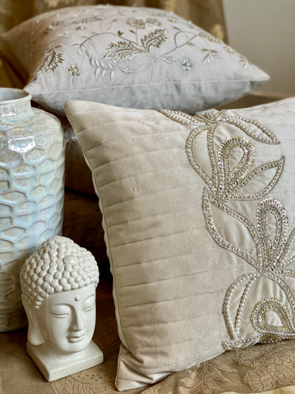 THE CRYSTAL CUSHION COVER