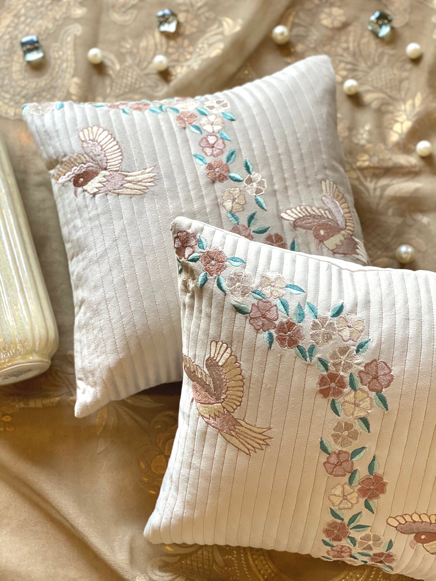 THE PASTEL HUMMING BIRD CUSHION COVER