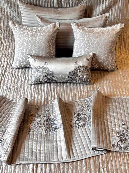 The Silver Swan Bedding Set