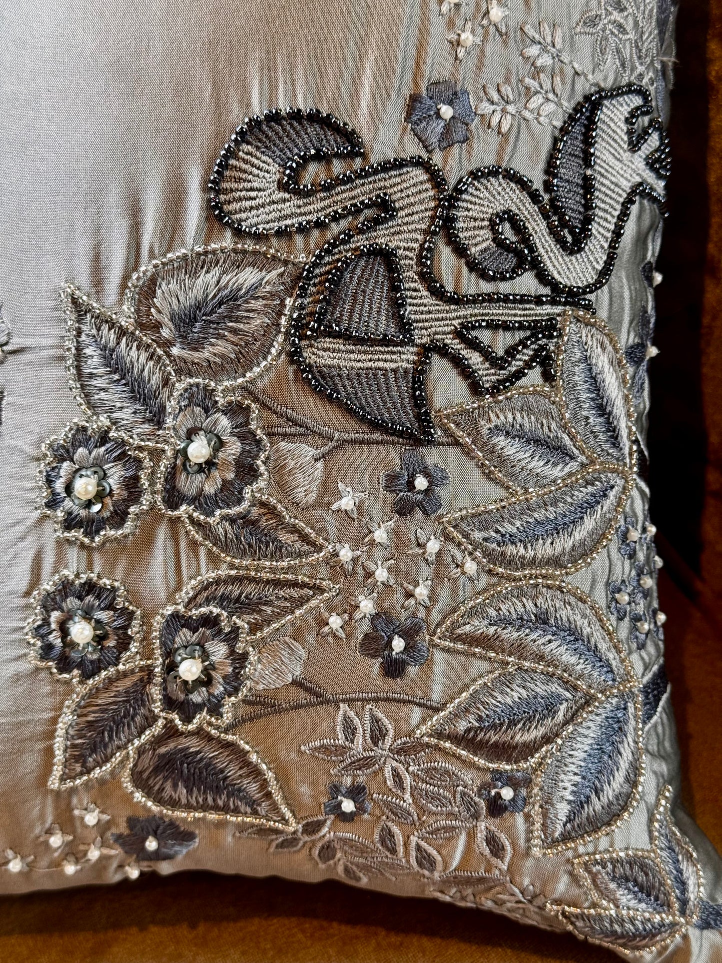 The Silver Flamingo Lumbar (With Insert)