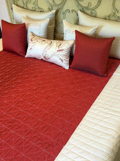 The Rust Molten Bedding Set