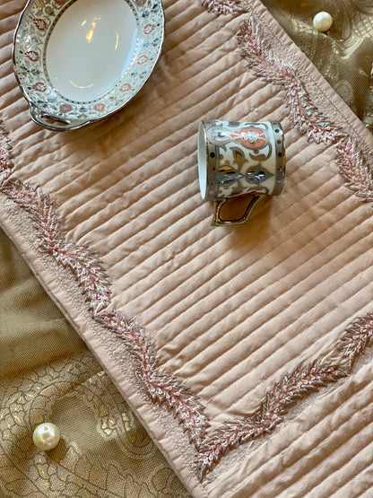 THE MARIPOSA DINING SET