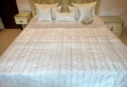 Moonstone Pure Satin Quilt Set