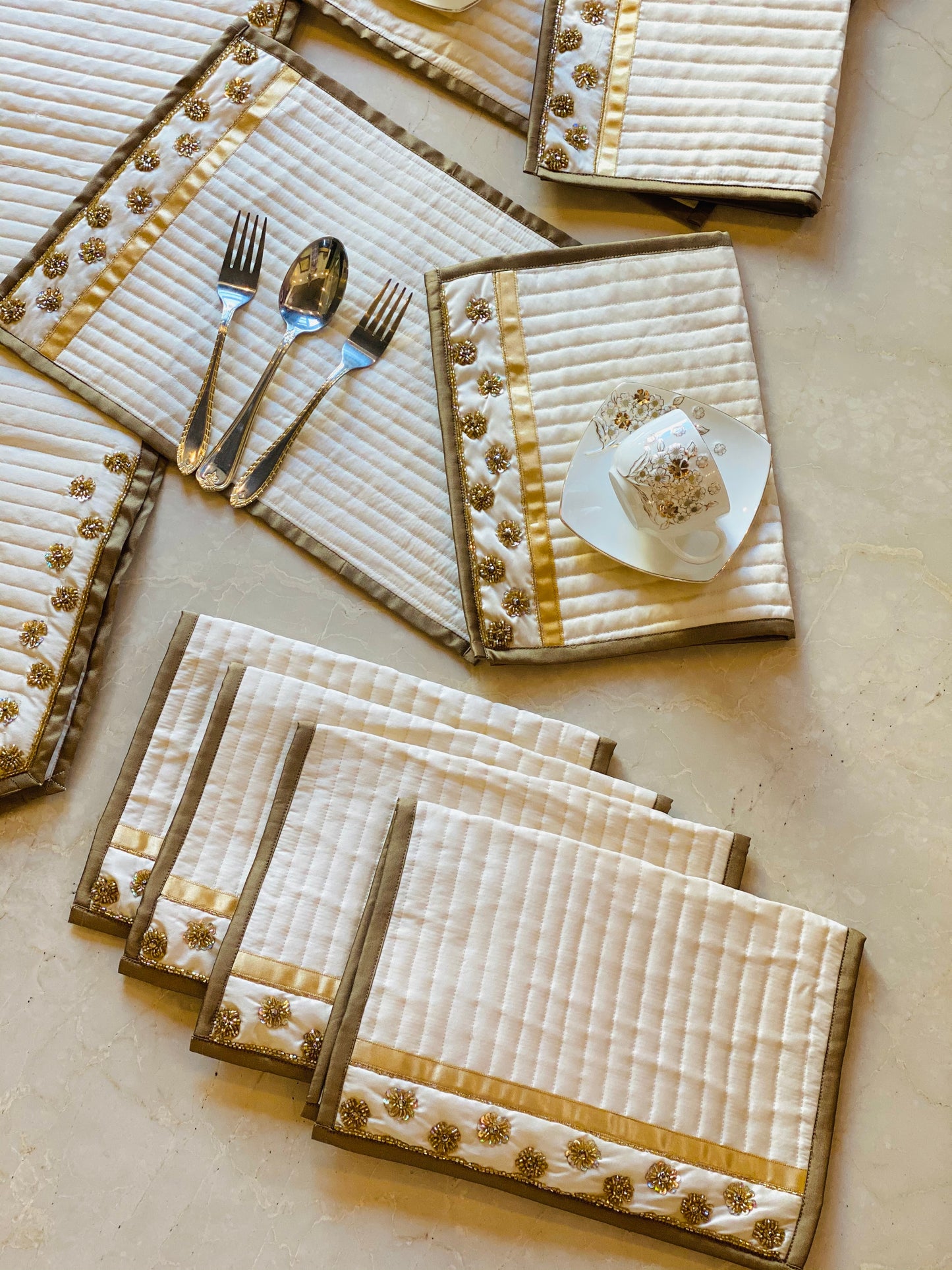 Royal Feast Dining Table Runner Set